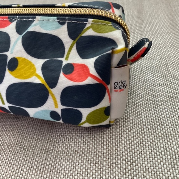 Orla Kiely Makeup Bag - Picture 1 of 3
